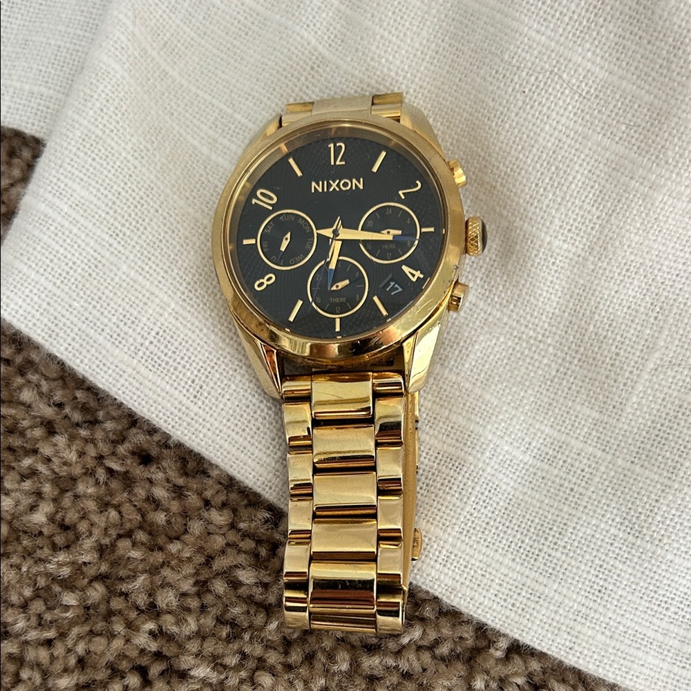 Nixon Bullet Chrono Watch Gold